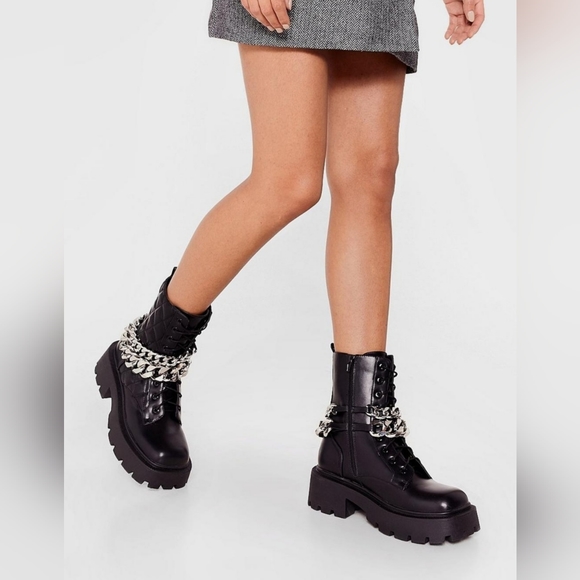 Nasty Gal Black Faux Leather Chunky Gothic Chain Lace-Up Boots - Picture 9 of 9